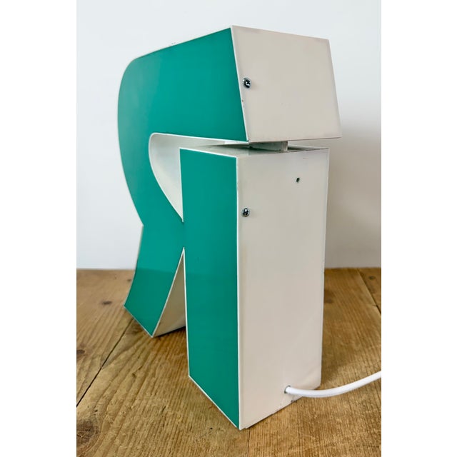 1970s Vintage Green Illuminated Letter R, 1970s For Sale - Image 5 of 17