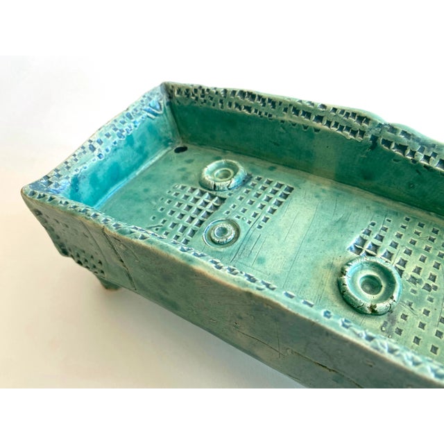 Ceramic Vintage 1980's Organic Modernist Studio Art Pottery Abstract Footed Rectangle Decorative Bowl For Sale - Image 7 of 13