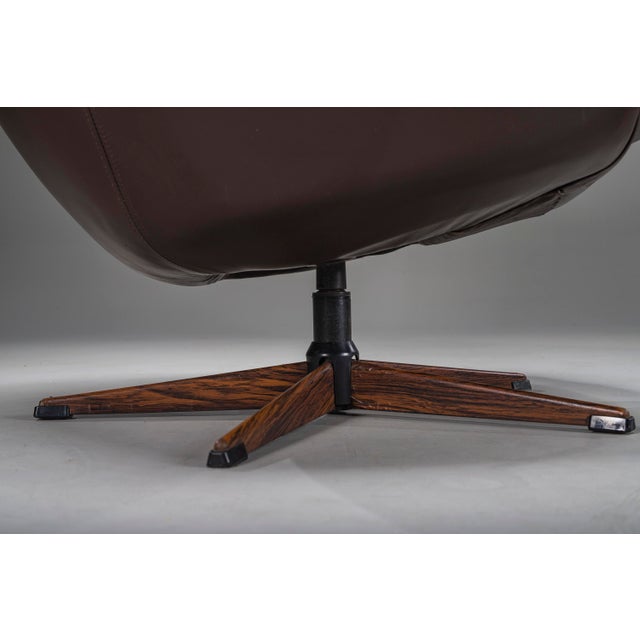 Danish Swivel Lounge Chairs in Leather by H.W. Klein for Bramin, Denmark, 1970s, Set of 2 For Sale - Image 6 of 18