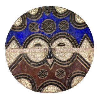 Vintage Mid-20th Century Handcrafted African Mask in Wood For Sale