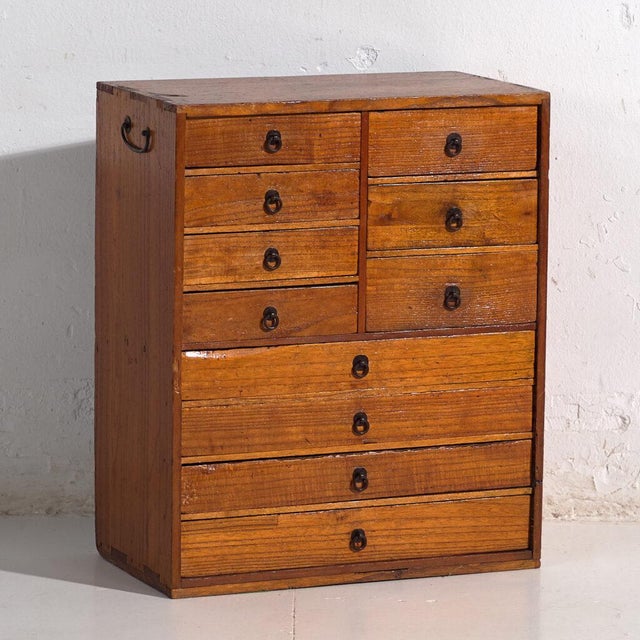 Antique Japanese Edo Tansu Ko-Dansu Chest For Sale - Image 4 of 10