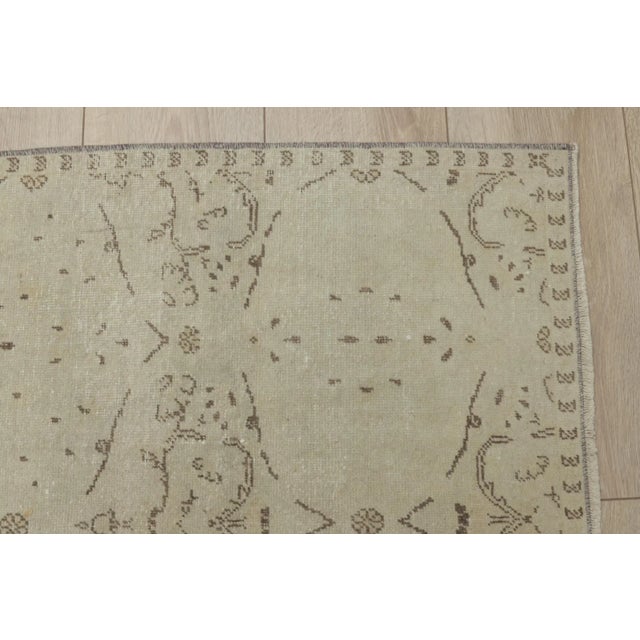 1960s Turkish Vintage Floral Design Wool Oushak Area Rug For Sale In Sacramento - Image 6 of 13