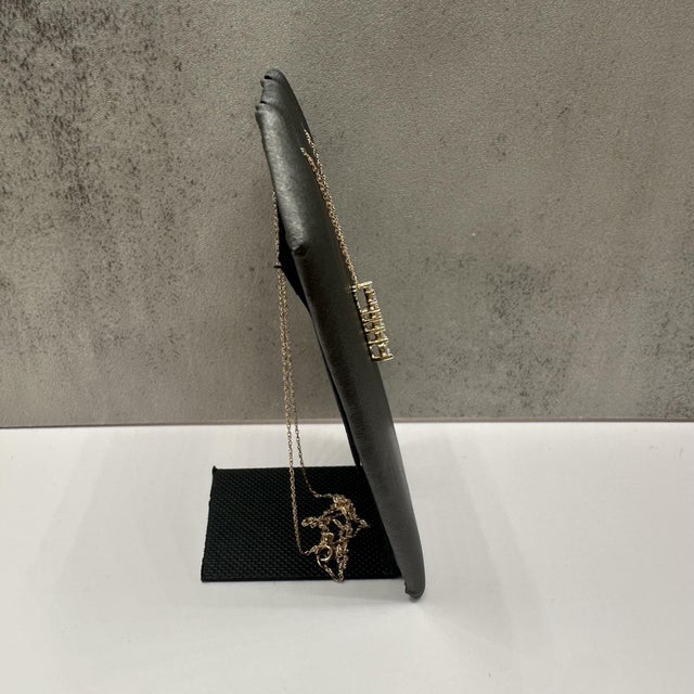 Contemporary Diamond Journey Necklace in 10kt Yellow Gold – 0.25ctw, 18in, New For Sale - Image 3 of 5