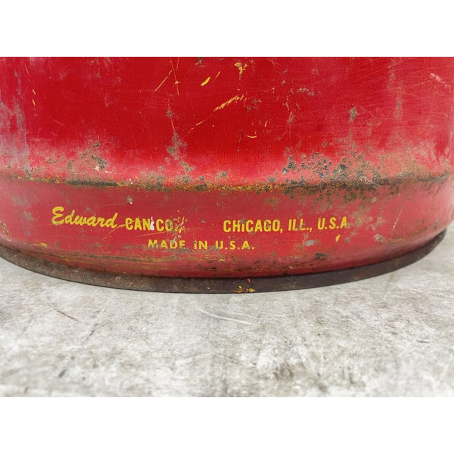 Vintage American Gasoline Petrol Can in Metal, 1940s For Sale - Image 4 of 13