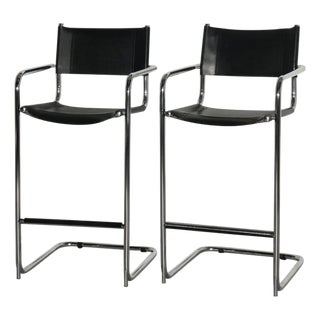 1970s Pair of Italian Cantilever Chrome Leather Bar Stools For Sale