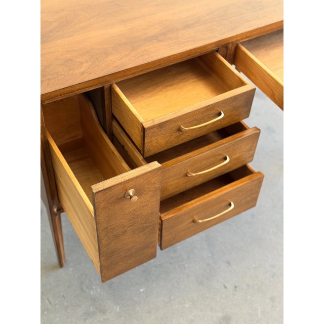 Wood Broyhill Drop Leaf Writing Desk For Sale - Image 7 of 18