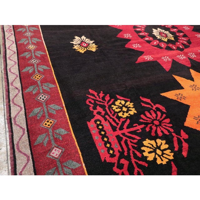Mid 20th Century Mid-20th Century Turkish Anatolian Large Tribal Room Size Carpet For Sale - Image 5 of 10