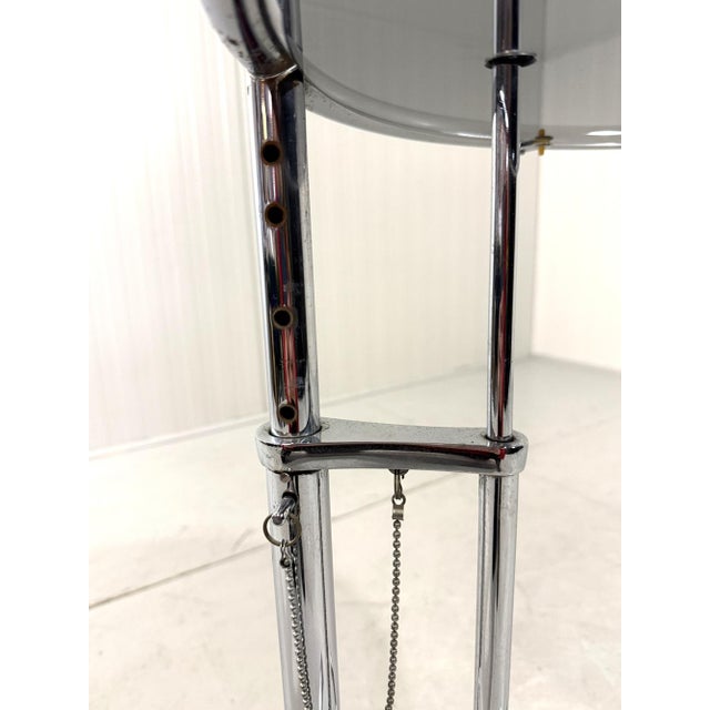 Metal Adjustable Side Table by Eileen Gray for Vereinigte Werkstätten, 1970s For Sale - Image 7 of 17