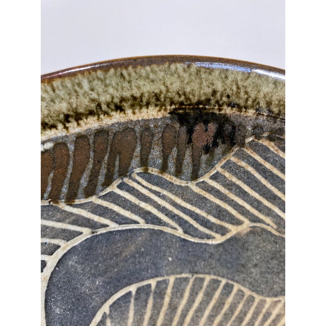 Large Mid 20th Century Gerald Newcomb Studio Pottery Charger For Sale - Image 4 of 9