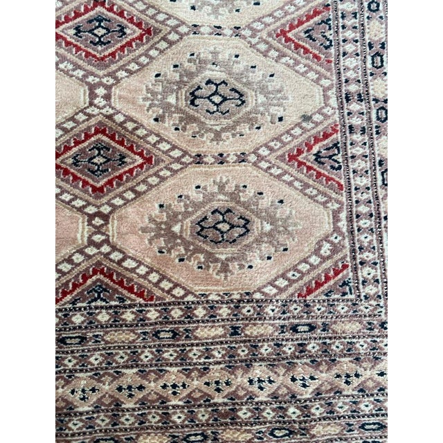 Vintage Pakistani Rug, 1980s For Sale - Image 6 of 18