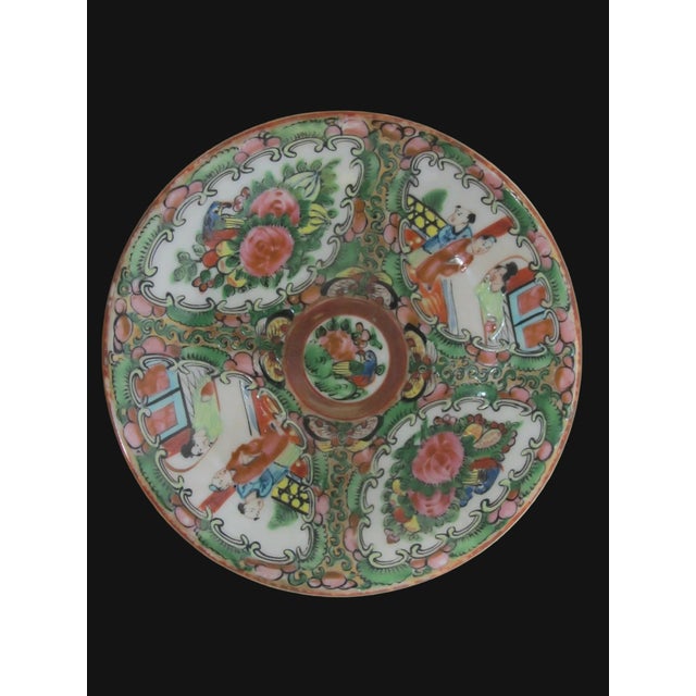Chinese Export Famille Rose Medallion Porcelain Tea Cup & Saucer Set of 4 For Sale - Image 15 of 18