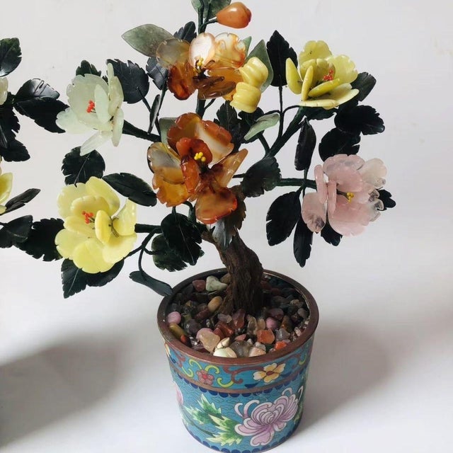 Pair of Vintage Gemstone & Cloisonné Enamel Bonsai Trees – Jade, Agate & Crystal Flowers For Sale - Image 9 of 9
