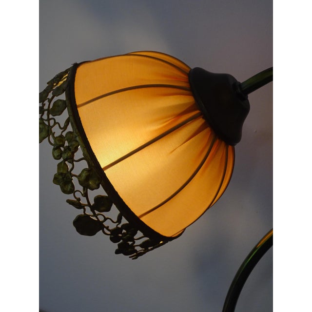 1970s Bronze and Silk Table Lamp from Le Dauphin, 1976 For Sale - Image 5 of 18