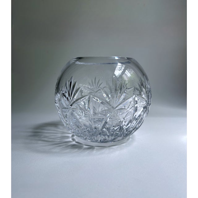 Vintage Atlantis "Catalina" Cut Clear Crystal Rose Bowl - Vase For Sale - Image 4 of 12