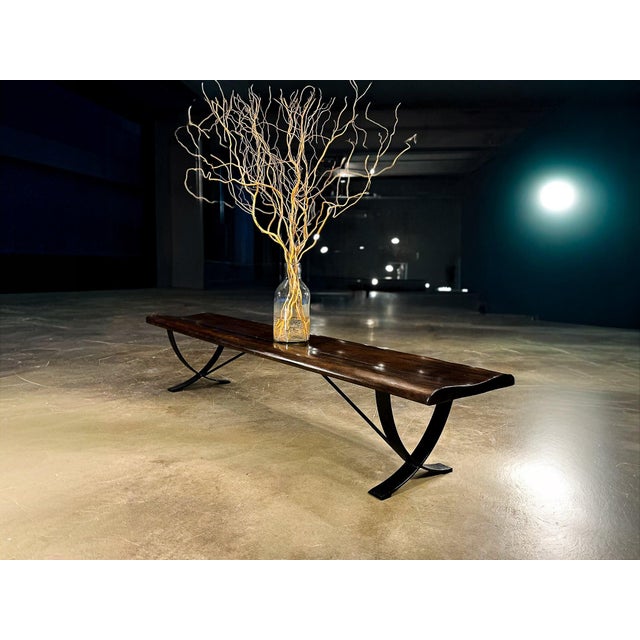 This sculptural bench, crafted in Brazil in the 1960s by Liceu de Artes e Ofícios, exemplifies the intersection of modern...