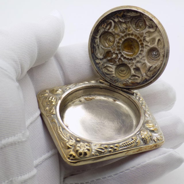 Vintage Italian Handmade Genuine Silver Pill Snuff Trinket Box, 1950s For Sale - Image 4 of 13