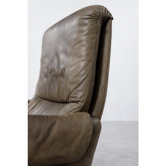 Mid-Century Modern German Brown Leather Lounge Swivel Chair from Musterring, 1960s For Sale - Image 6 of 18