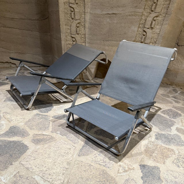 Mid-Century Modern Pair of Modern Folding Beach Lawn Chairs in Gray by Telescope Ny For Sale - Image 13 of 13