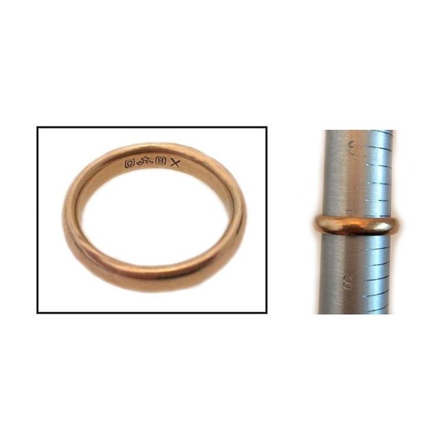 Antique Gold Band This ring has a slight curve on the outside it does not have any seams, flat inside. Fits a size 7.25...