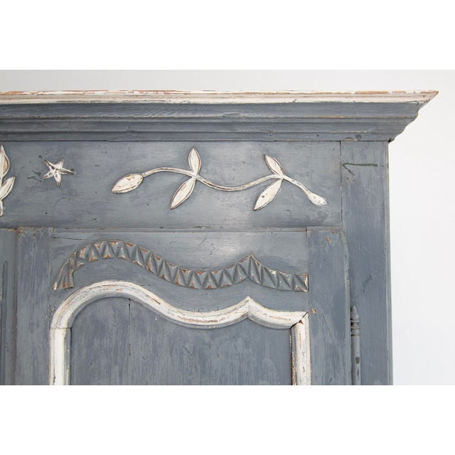 19th Century French Provincial Painted Pine Kitchen Cabinet For Sale - Image 10 of 18