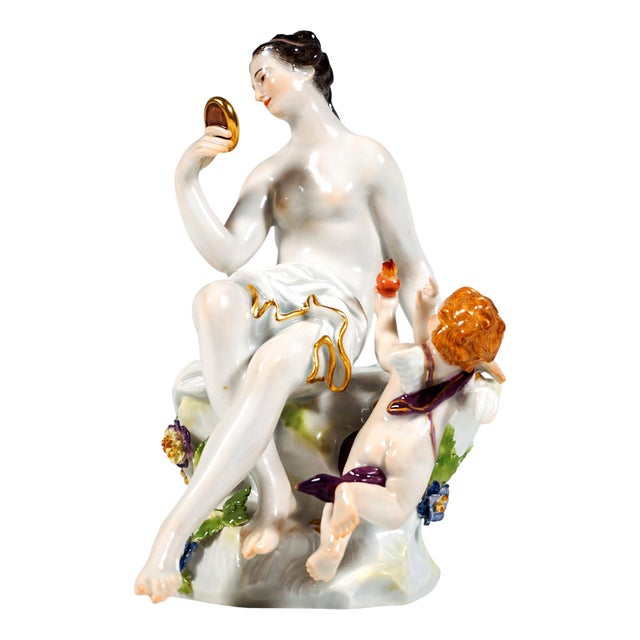 Venus and Cupid Mythological Group attributed to J.F. Eberlein for Meissen, 1900s For Sale