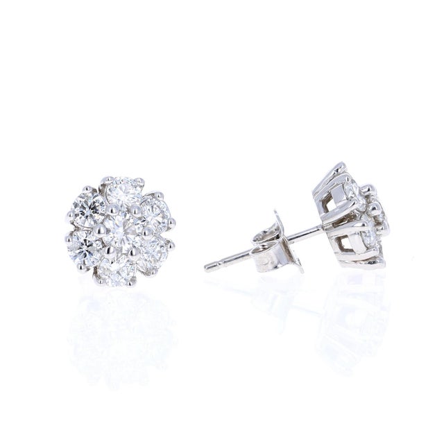 Contemporary 1.23 Carat Round Diamond Floret Design 14 Karat White Gold Stud Earrings, A Pair For Sale - Image 3 of 6
