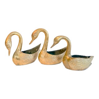 Vintage Hollywood Regency Brass Swan Cachepot Planters - Trio For Sale