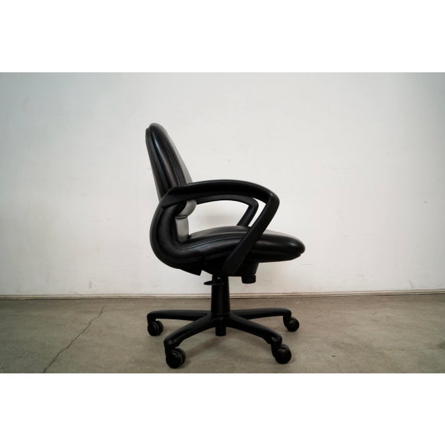 1990's Postmodern Steelcase Black Leather Office Desk Chair