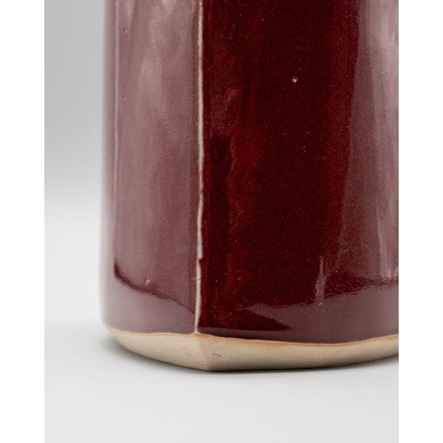 1980s Cinnabar Red Shigaraki Bottle Vase Atsushi Yuba, Japan, 1980s For Sale - Image 5 of 14