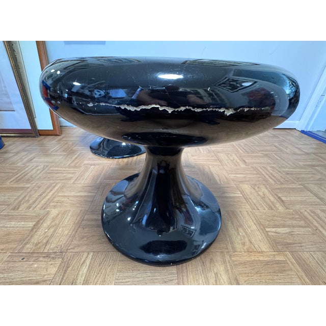 Black Pair Space Age Black Fiberglass Mushroom Pedestal Stools, 1960s–70s For Sale - Image 8 of 11