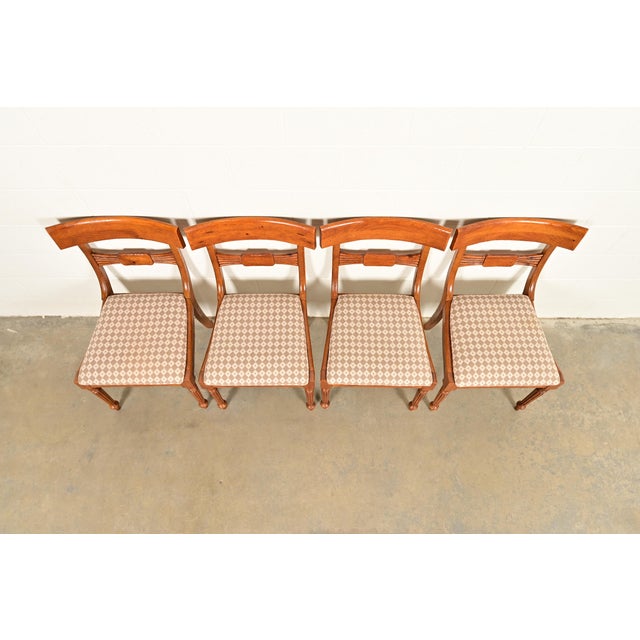 Late 20th Century Baker Furniture English Regency Carved Maple Dining Chairs, Set of Four For Sale - Image 5 of 14