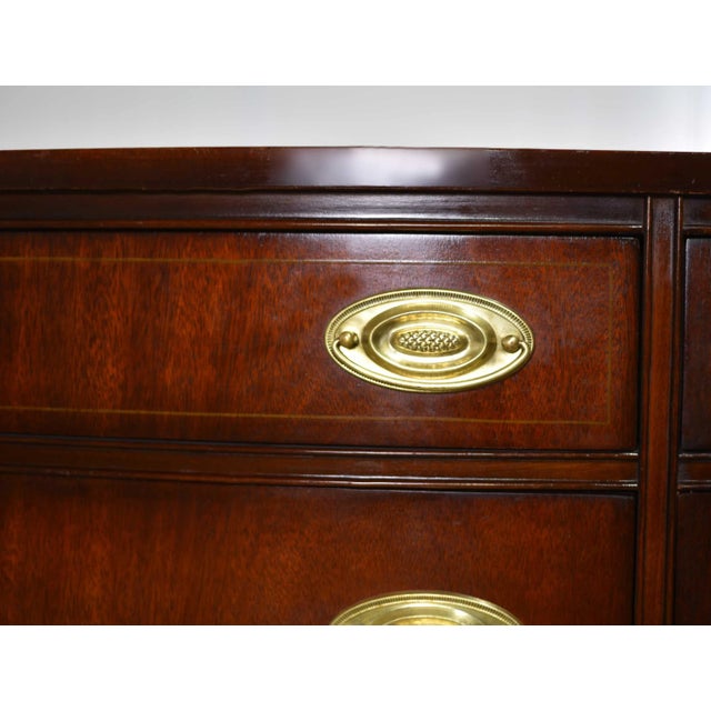 Wood Mid Century Hepplewhite Style Mahogany Sideboard Buffet by Bassett Furniture For Sale - Image 7 of 15
