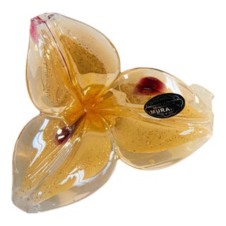 Italian Murano Art Glass Paperweight Lily Flower With Curled Stem Sculpture 1980 For Sale