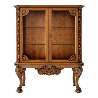 Antique 1920s Oak Display China Cabinet Display Hutch With Claw Feet & Ornate Carving For Sale
