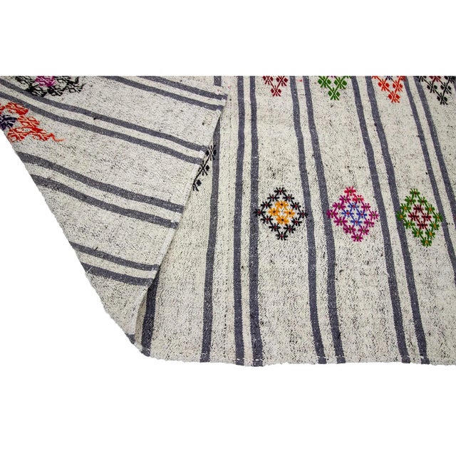 Mid 20th Century 1960s Vintage Embroidered Gray Kilim Rug- 6′6″ × 8′8″ For Sale - Image 5 of 7