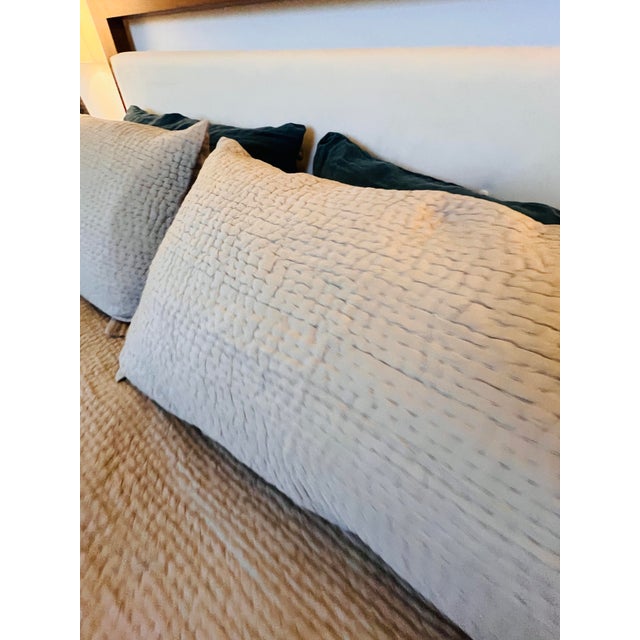 Restoration Hardware Restoration Hardware Silk Pick Stitch Quilt With King Shams – Mist For Sale - Image 4 of 7