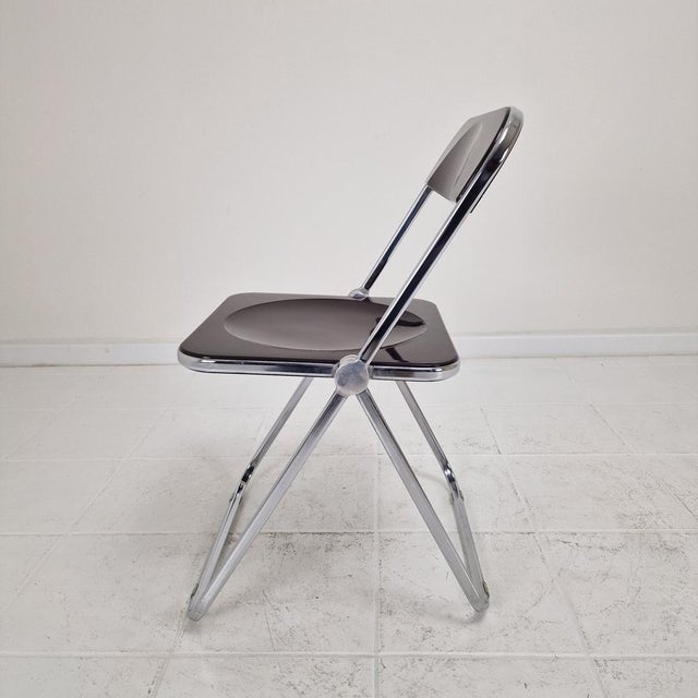 1980s Plia Folding Chair by Giancarlo Piretti for Castelli, Italy For Sale - Image 5 of 14