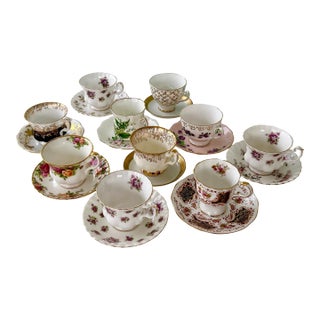 20 Pieces - English Fine Bone China - Set of 10 Tea Cups & Saucers For Sale