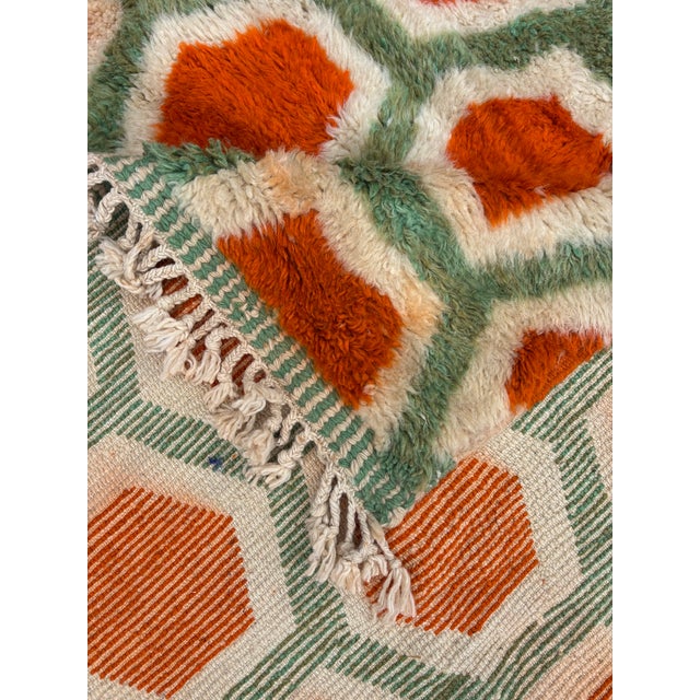 Handwoven Moroccan Mrirt Wool Rug, Orange & Sage Green Honeycomb Berber Carpet, Organic Modern Area Rug, 87" X 118" For Sale - Image 9 of 11