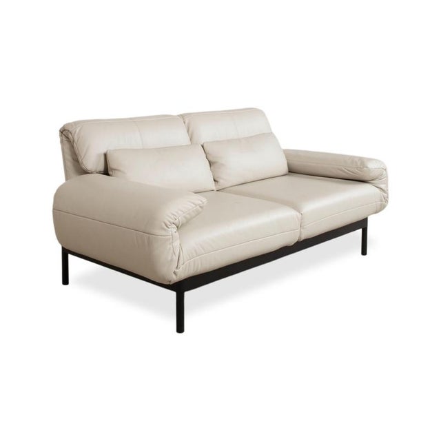 Modern Plura Leather Two-Seater Beige Manual Function Sofa from Rolf Benz For Sale - Image 3 of 16