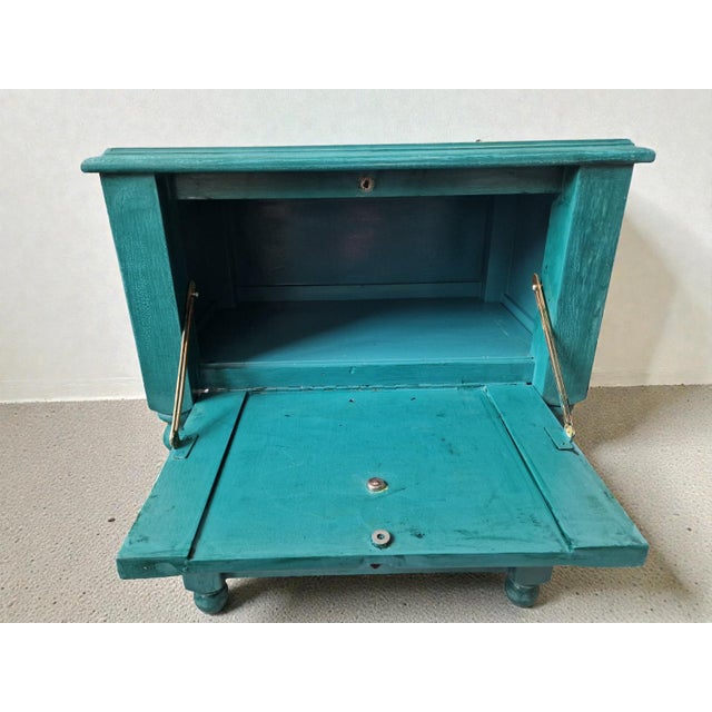 Turned Wood Side Table, 1960s For Sale - Image 3 of 9