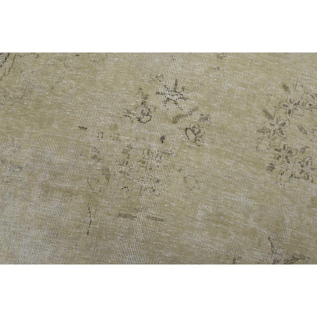 1980s Tabriz Rug 7’5” X 10’8” Beige Wool Vintage Distressed Hand-Knotted Carpet For Sale - Image 5 of 15