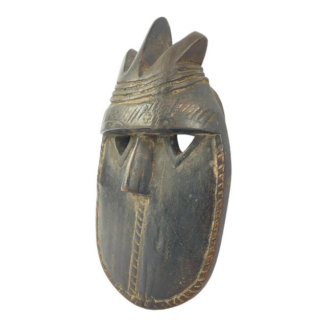 Early 20th Century Toma Wood Mask Landai Guinea For Sale