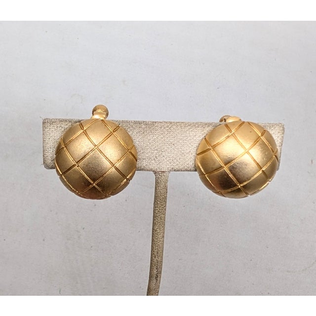 Mid-Century Modern Vintage 1960s Signed Napier Goldtone Round Domed Quilted Clip Earrings-2 Pieces For Sale - Image 3 of 7