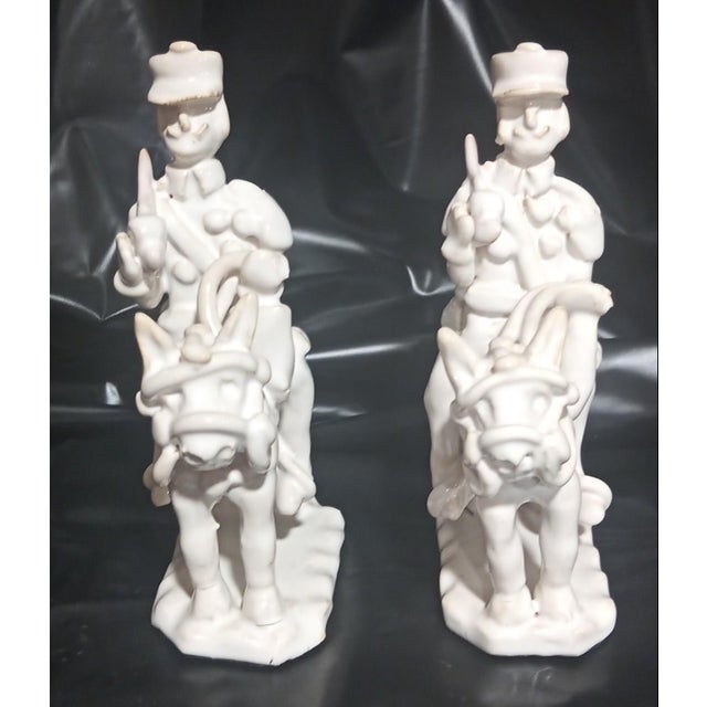 Gold Chess Set by Cerámicas Benlloch for Manises, 1980s, Set of 33 For Sale - Image 8 of 17