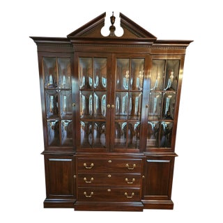 Ethan Allen Breakfront Georgian Court Display Hutch China Cabinet Chippendale For Sale