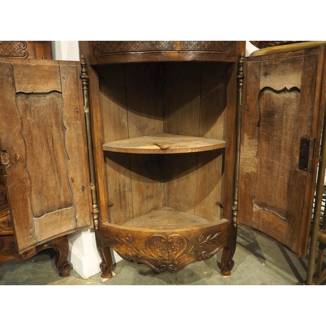 Pair of Sculpted Antique Walnut Corner Cabinets From Provence, France, C. 1900 For Sale - Image 15 of 18