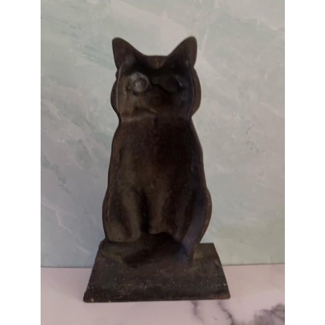 Farmhouse 1930s Cast Iron Hubley Large Cat Kitty Doorstop Rustic Farmhouse For Sale - Image 3 of 6