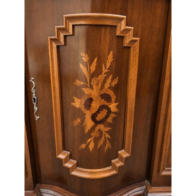 Antique Walnut Serpentine Sideboard with Floral Marquetry Inlay, 1900 For Sale - Image 6 of 9