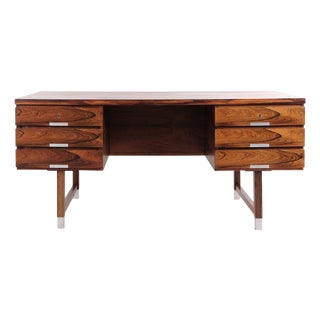 Mid-Century Model EP401 Desk in Rosewood attributed to Eigil Petersens Møbelfabrik, 1960s For Sale